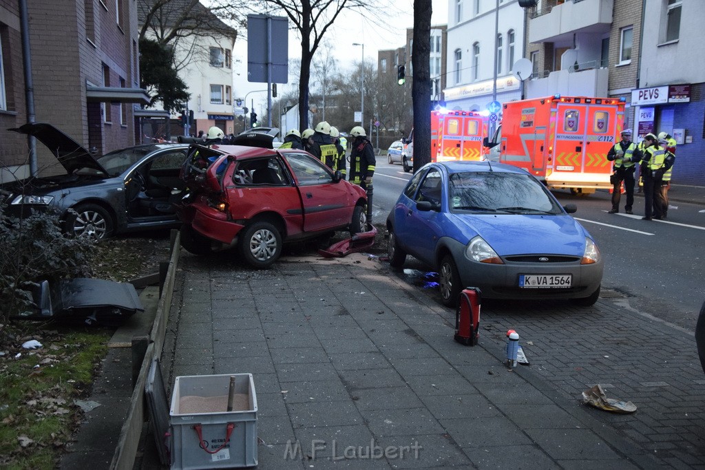 VU Koeln Porz Mitte Hauptstr P106.JPG - Miklos Laubert